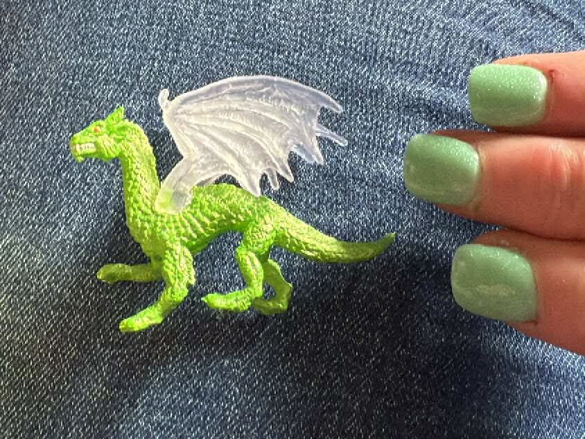 Dragon eggs and blue dragon from Medieval Fantasies Company Gyfte Shoppe