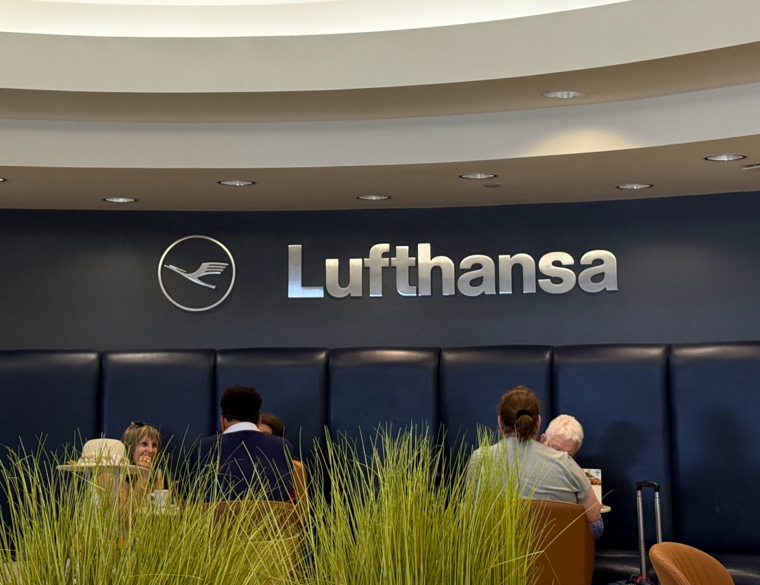 Lufthansa Business Class Lounge – Dulles Airport, Washington, D.C.